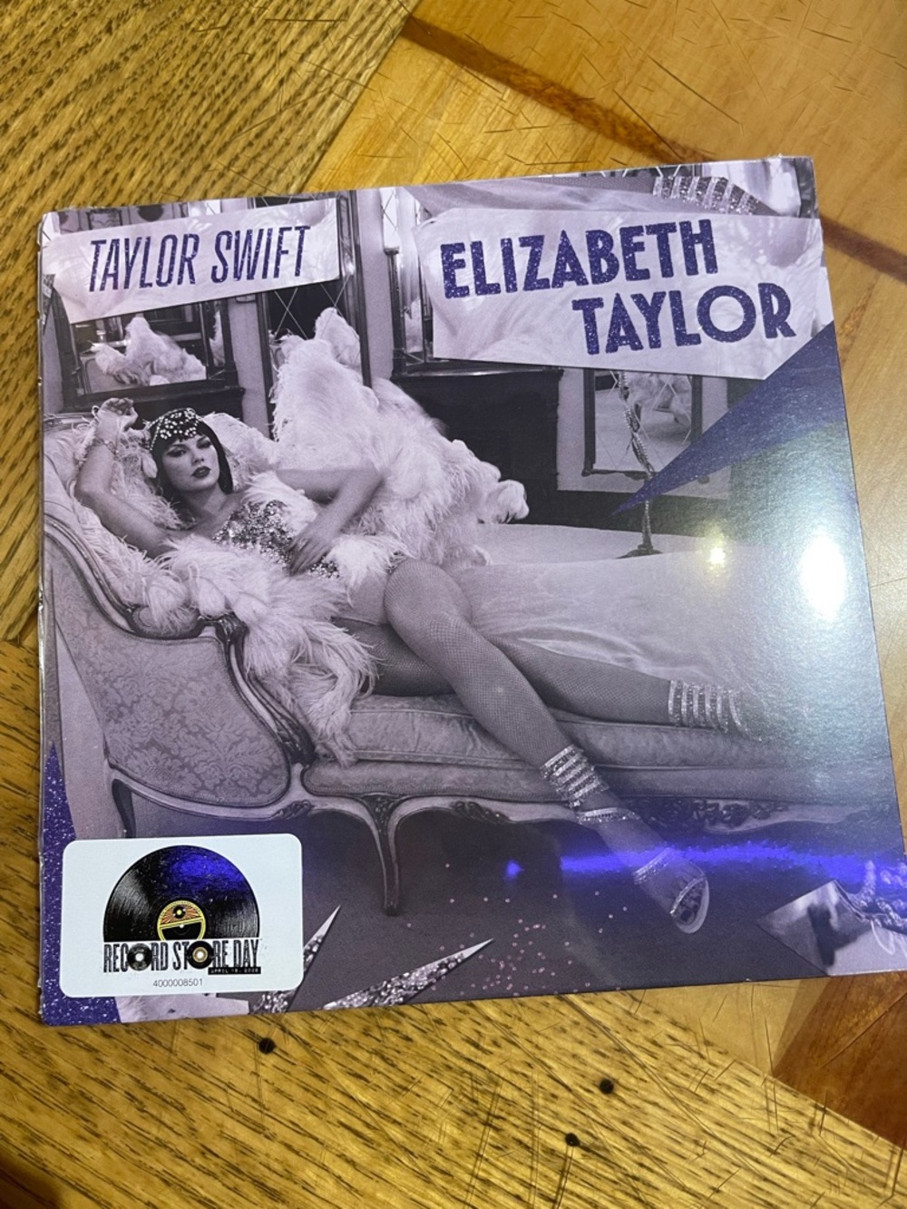Taylor Swift 7” Vinyl Record Store Day Exclusive Elizabeth Taylor RSD Collector